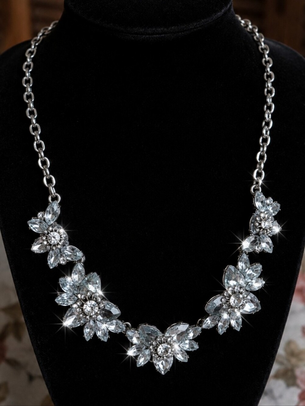 Blazing Teardrop Crystal Clear Rhinestones Silver Tone Statement Formal Necklace